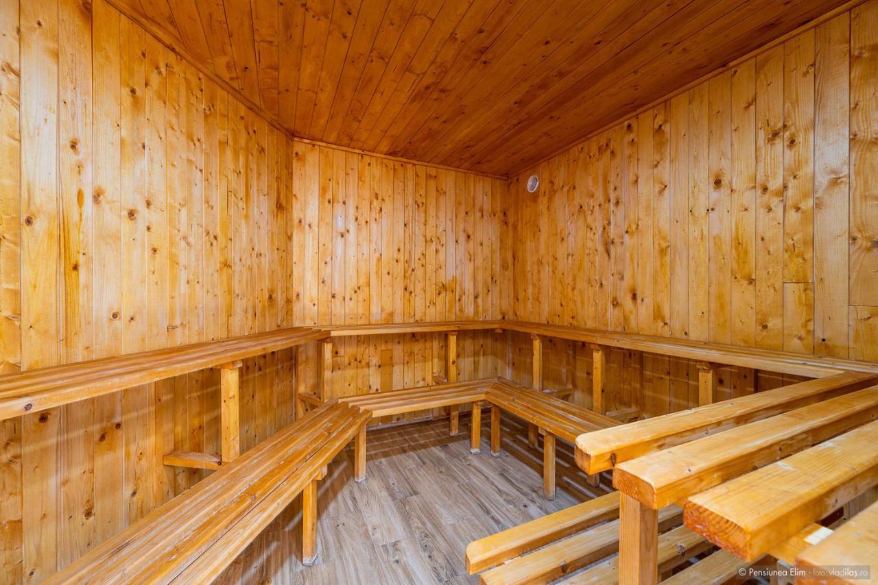 Elim Residence Менестіря-Хуморулуй Екстер'єр фото